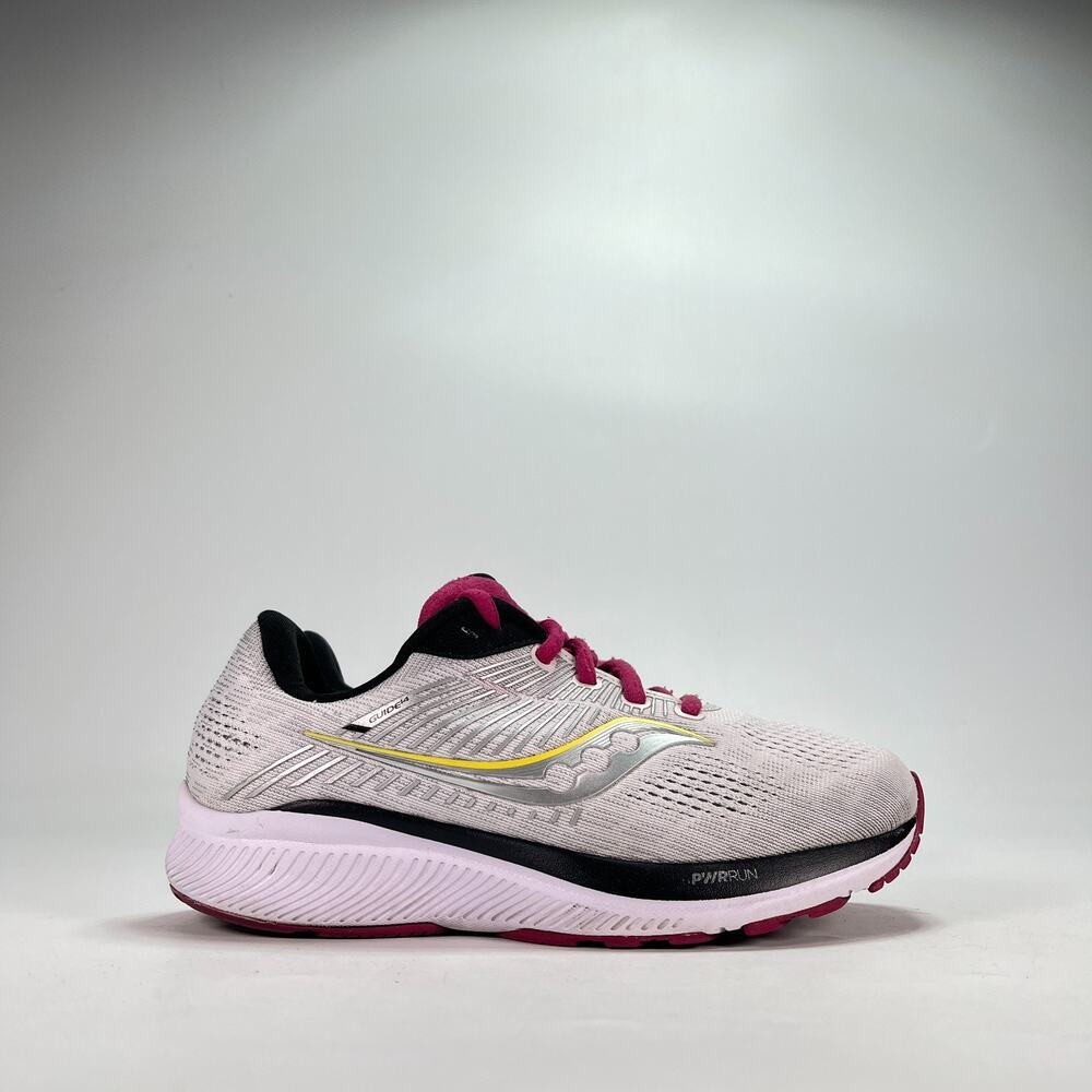 Saucony Guide 14 Light Gray Pink Road Running Shoes S10655-55 Women's Size 6.5W